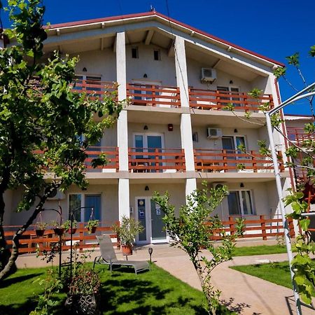 Hotel Casa Ypu Două Mai Exterior foto