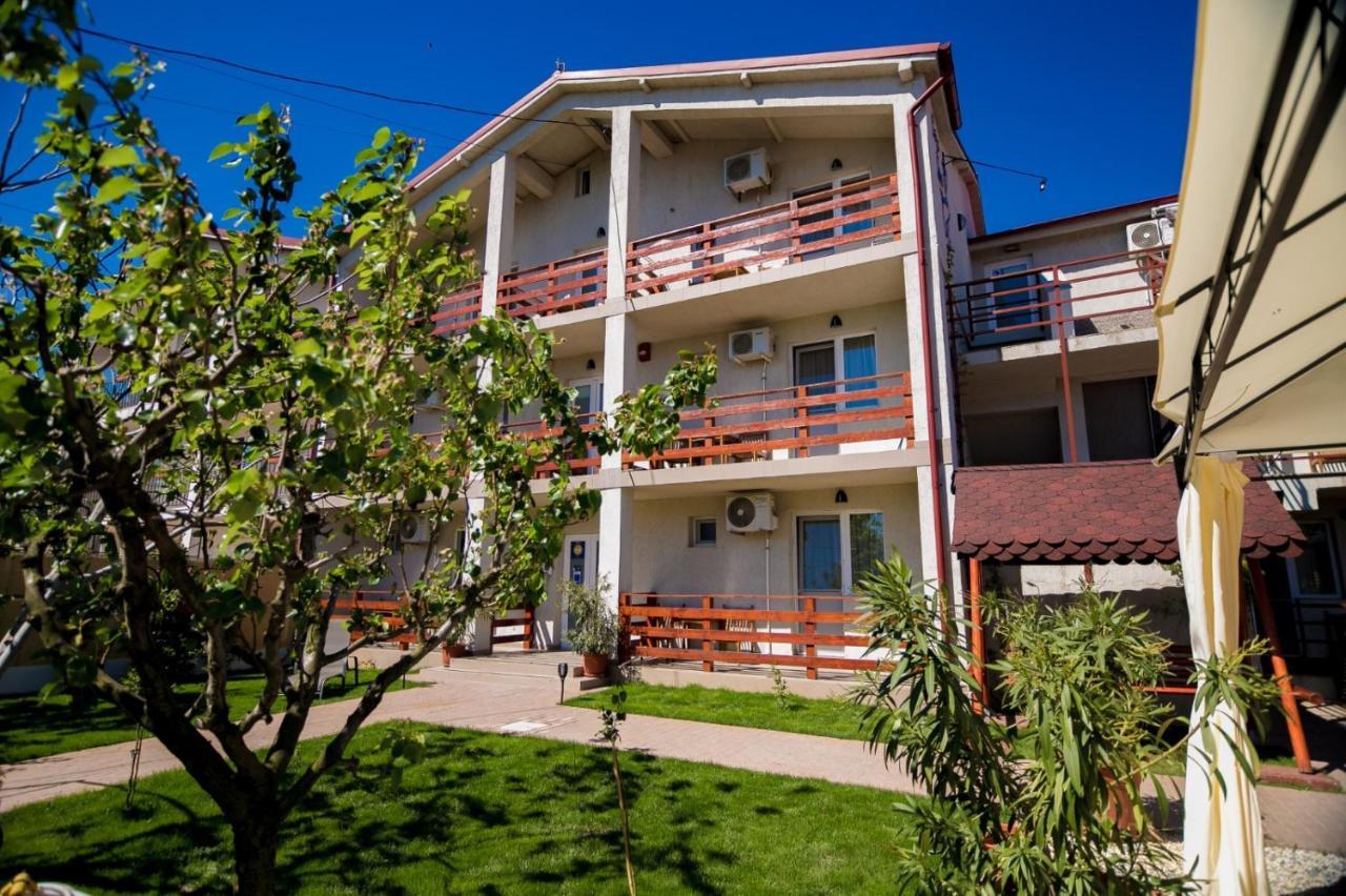 Hotel Casa Ypu Două Mai Exterior foto